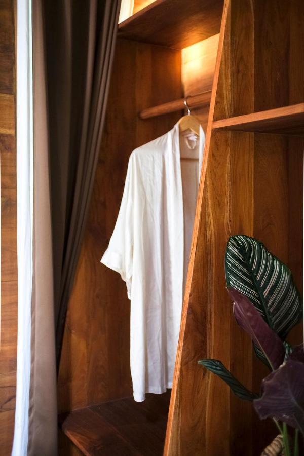 Kayu Mama Resort And Spa Uluwatu Buitenkant foto