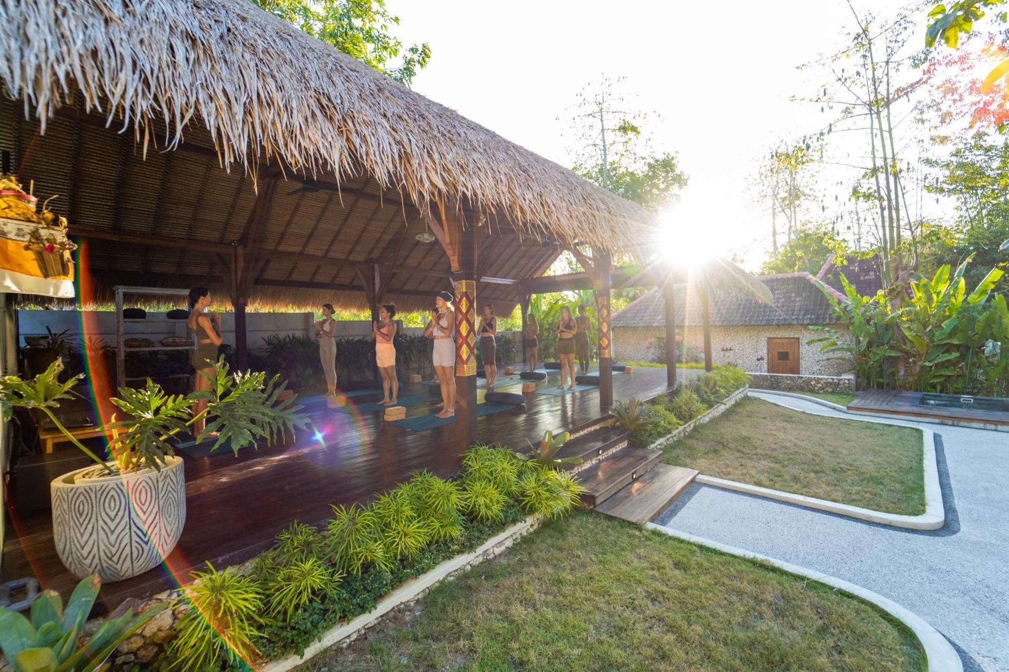 Kayu Mama Resort And Spa Uluwatu Buitenkant foto